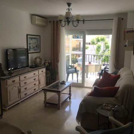 El Piso Hotel ฟูเอนฮิโรลา ภายนอก รูปภาพ