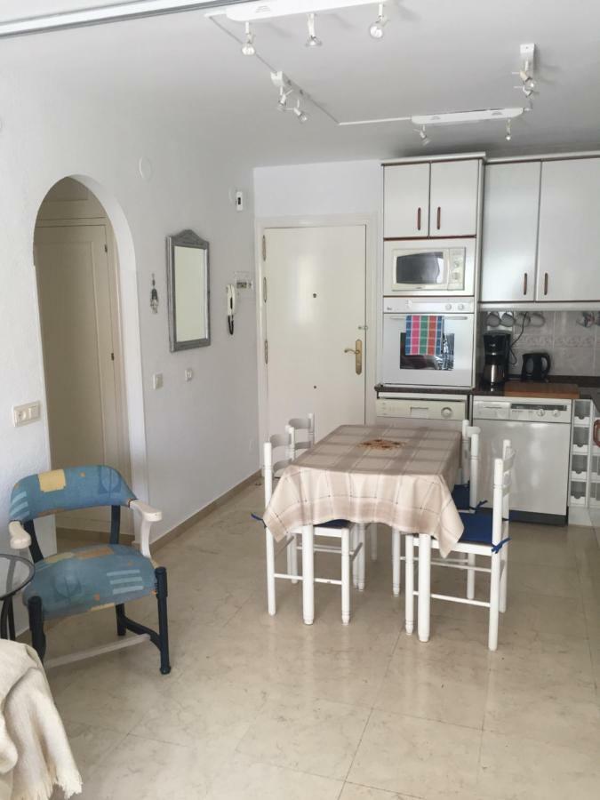 El Piso Hotel ฟูเอนฮิโรลา ภายนอก รูปภาพ